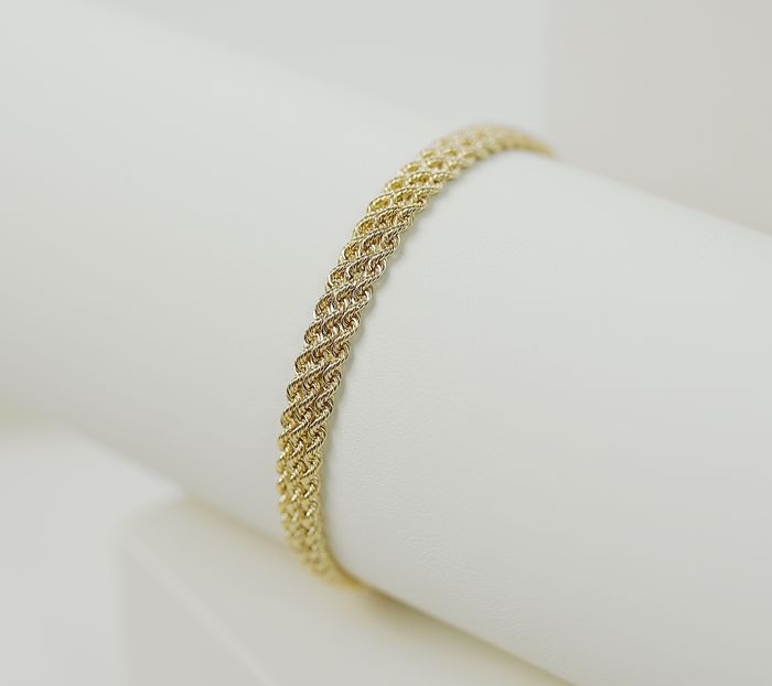 The Woven Chain Bracelet