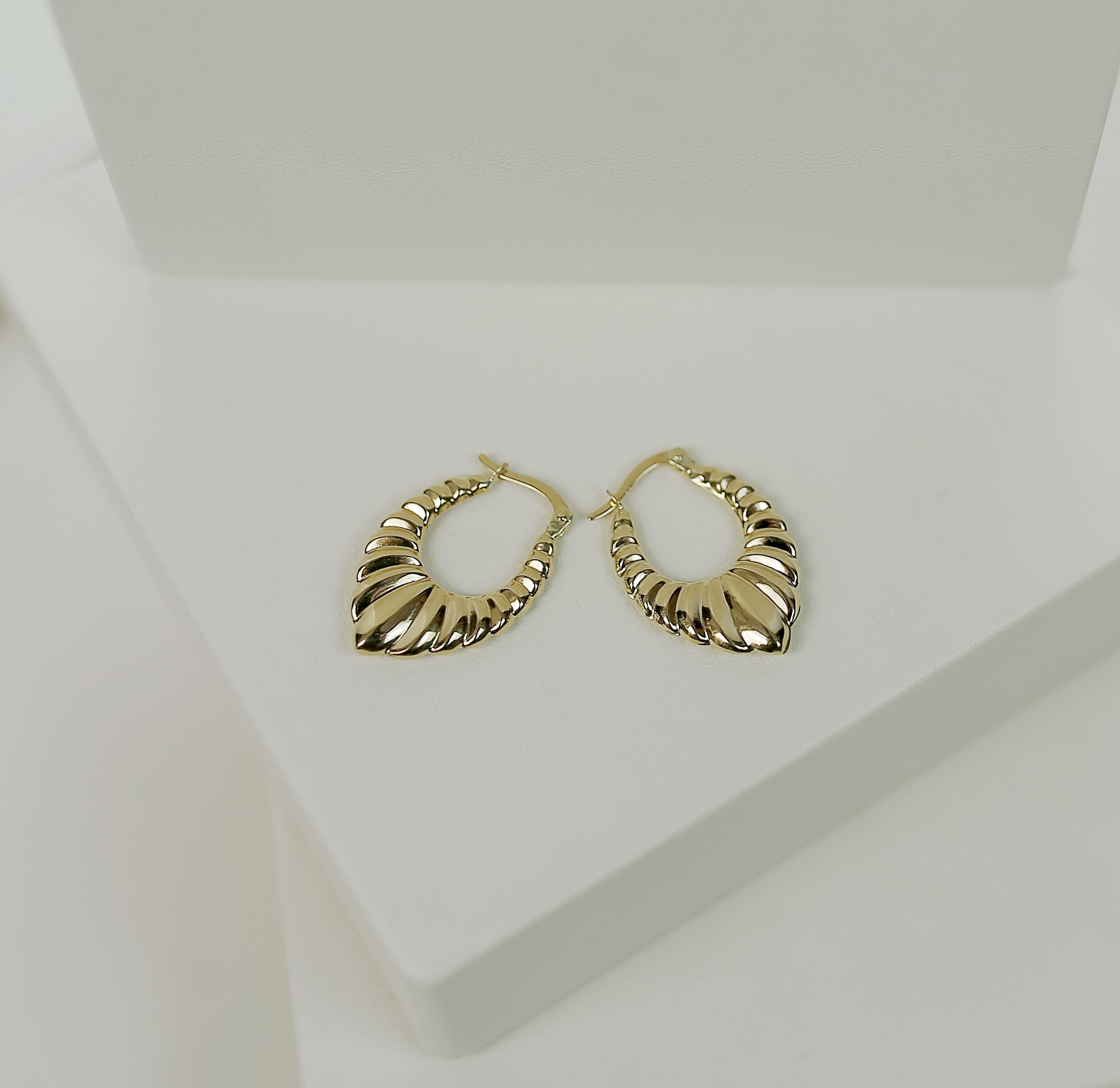 Gold Stud Earrings Set