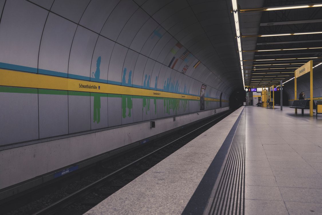 Empty Subway Train Station · Free Stock Photo