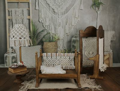 Handmade decorative object, photo by Melike B on Pexels