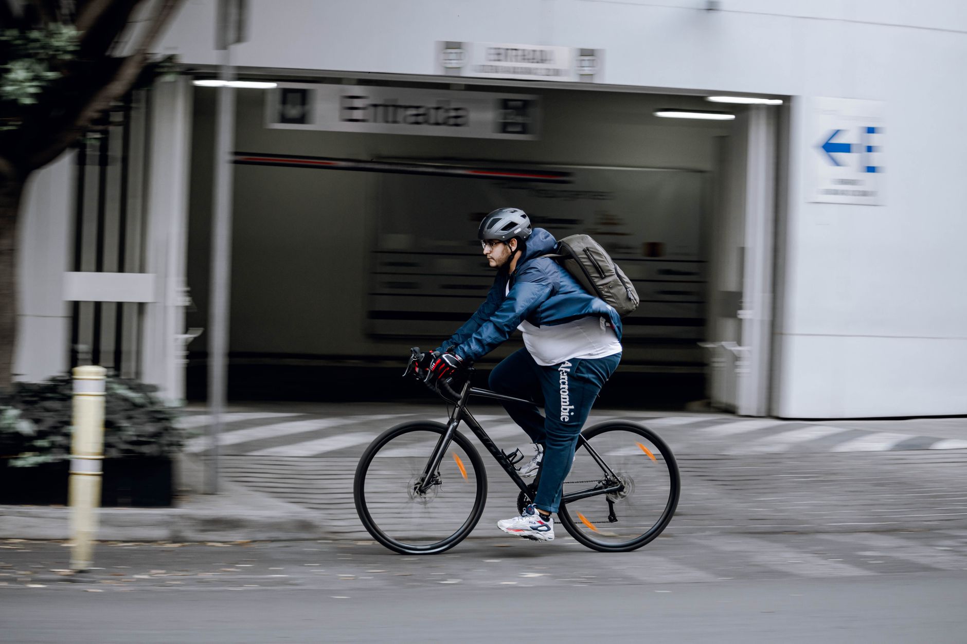 cross bike cycling urban commute