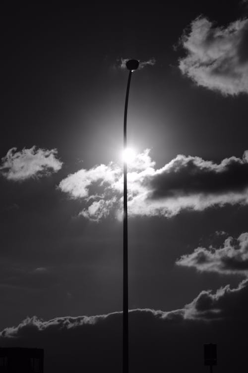 Fotos de stock gratuitas de blanco y negro, cielo, escala de grises