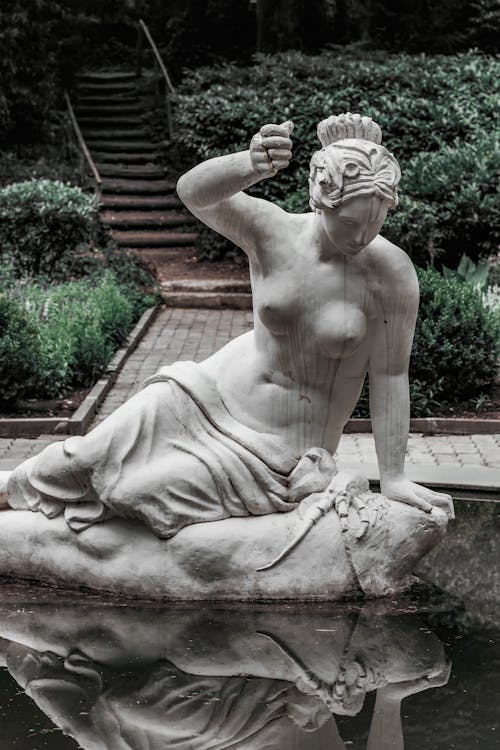 bezplatná Základová fotografie zdarma na téma kámen, socha, vodní fontána Základová fotografie