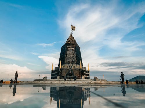 Royal Thai Marine Corps Monument