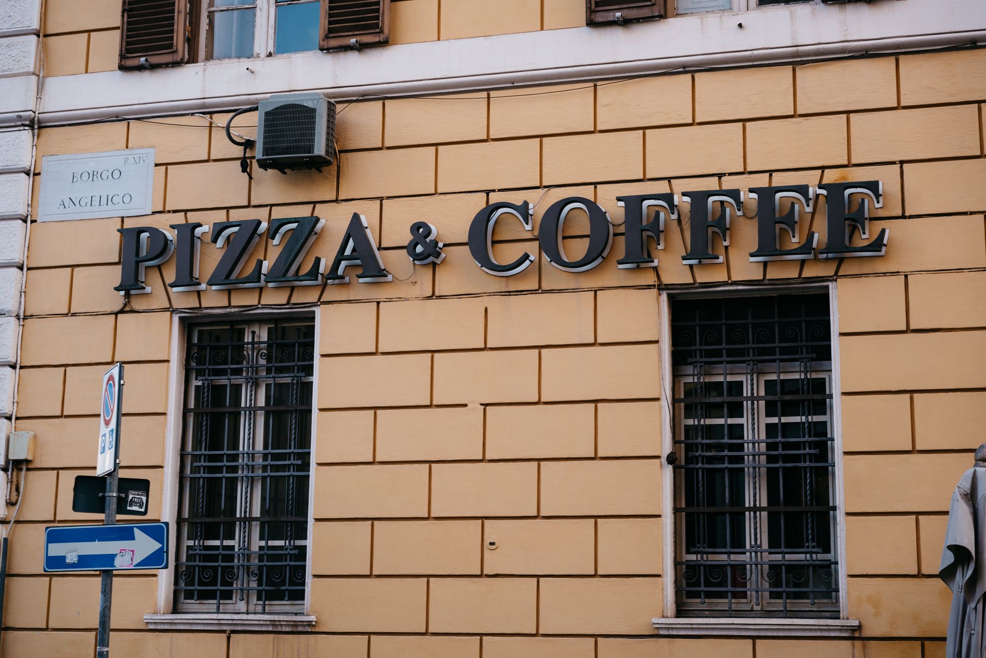Omstreden coffeeshop krijgt toch vergunning na 52 bezwaren