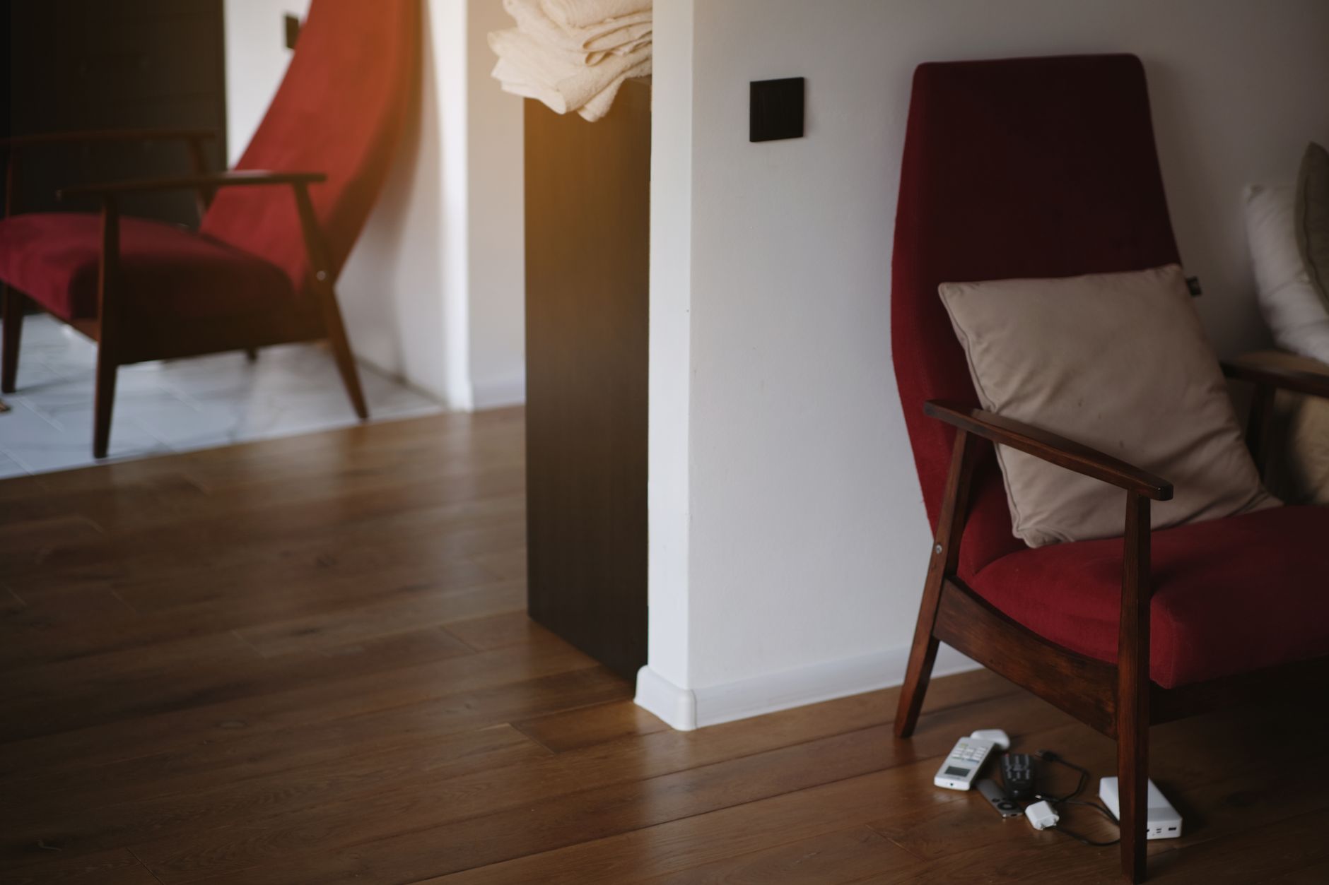 living room armchair styling