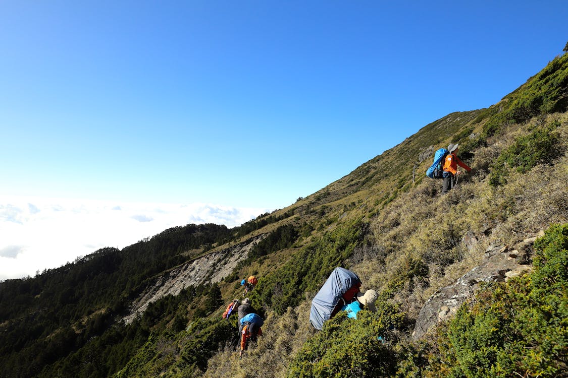 鐵本山上關山是一條非傳統路登百岳路線