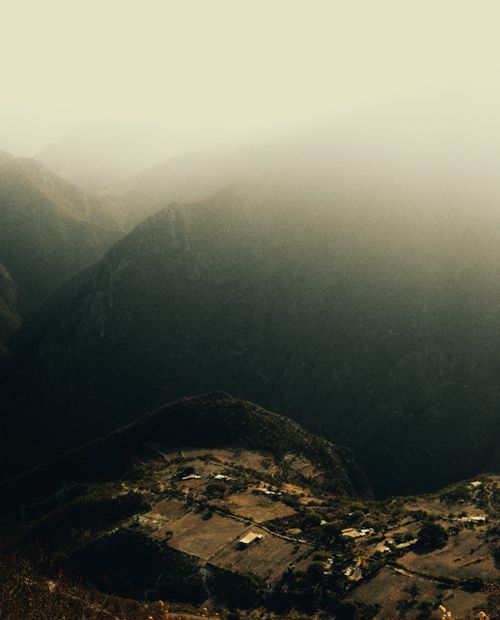 Free Aerial view of the misty mountains in Tlamaya, Mexico, with a serene landscape. Stock Photo