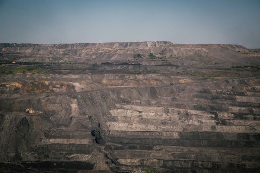Guvernul a aprobat noi reglementări pentru administrarea resurselor minerale