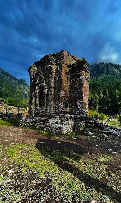 Ancient University Sharda Neelum