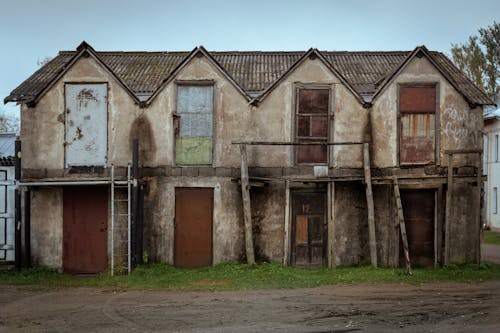 Abandoned Old Houses 