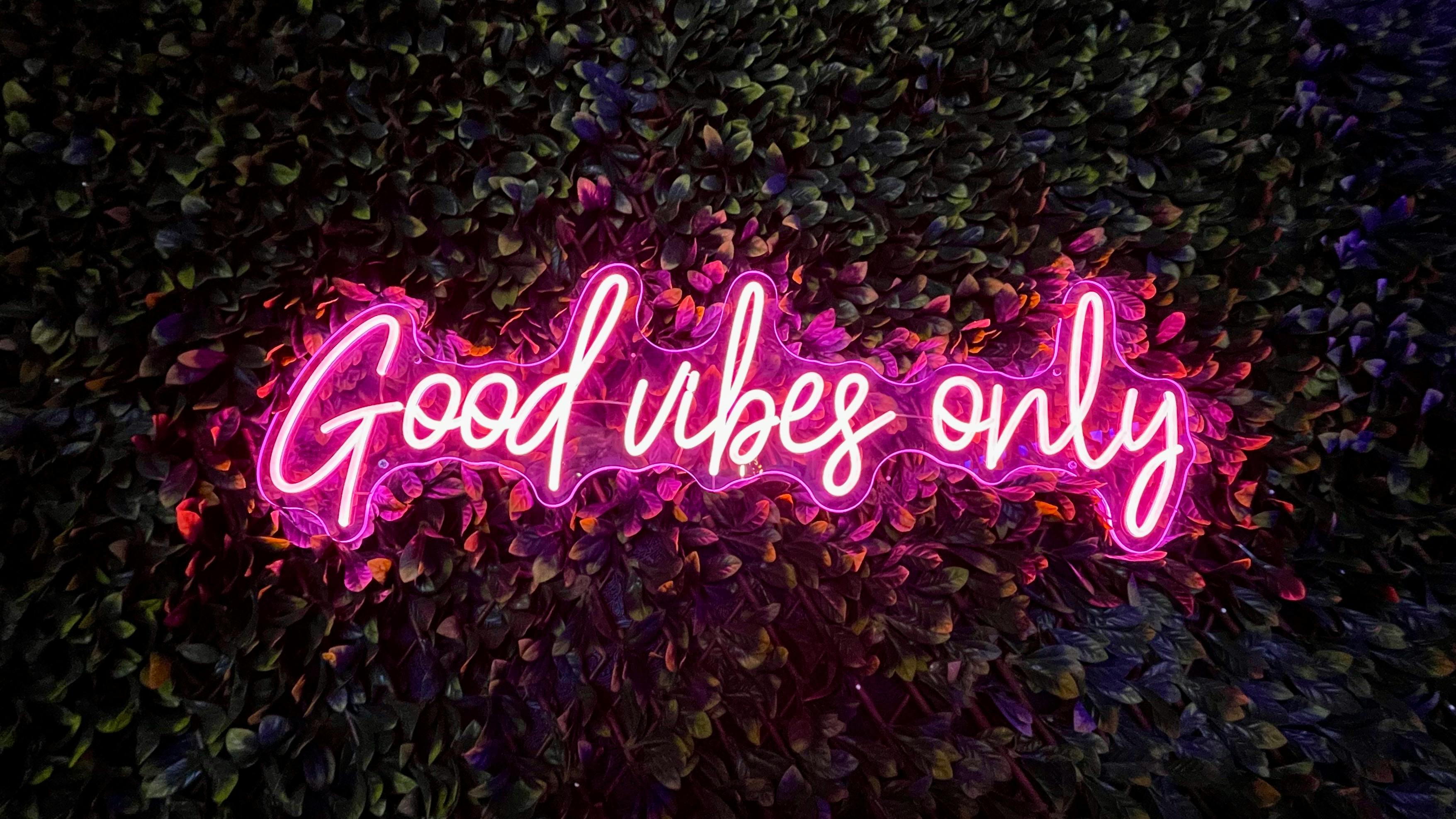 Pink deals neon wallpaper