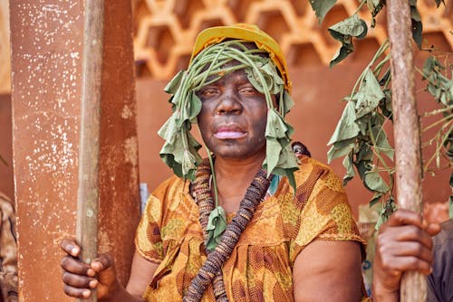 Δωρεάν στοκ φωτογραφιών με αφρικανική φυλετική κουλτούρα, βλέπω, καθιστός