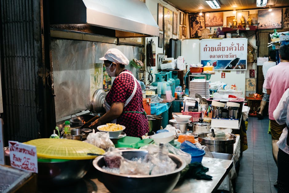 Must-Try Thai Street Food Dishes: A Culinary Adventure Must-Try Thai Street Food Dishes: A Culinary Adventure