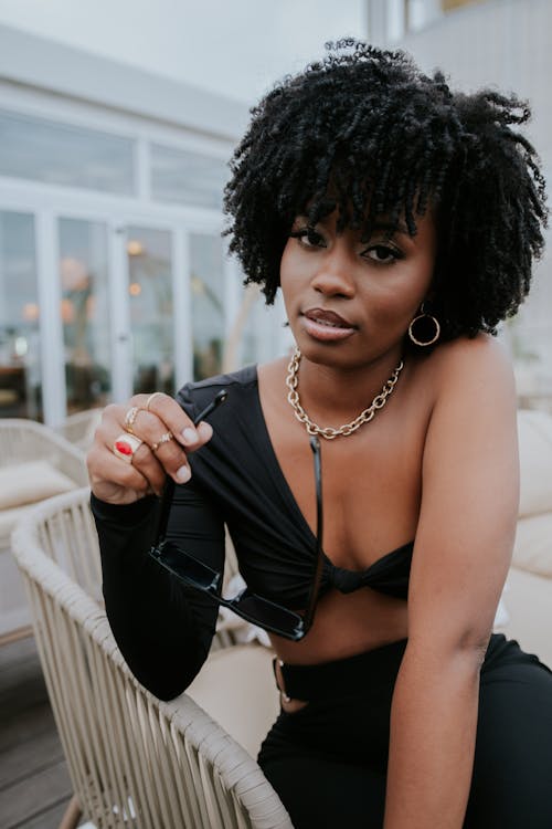 Ingyenes stockfotó afro, álló kép, aranyos témában