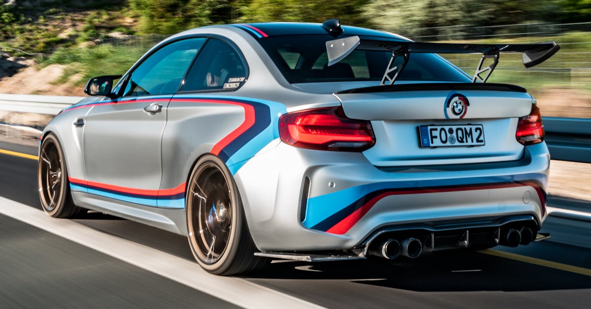 Профессиональные студийные фотографии автомобилей