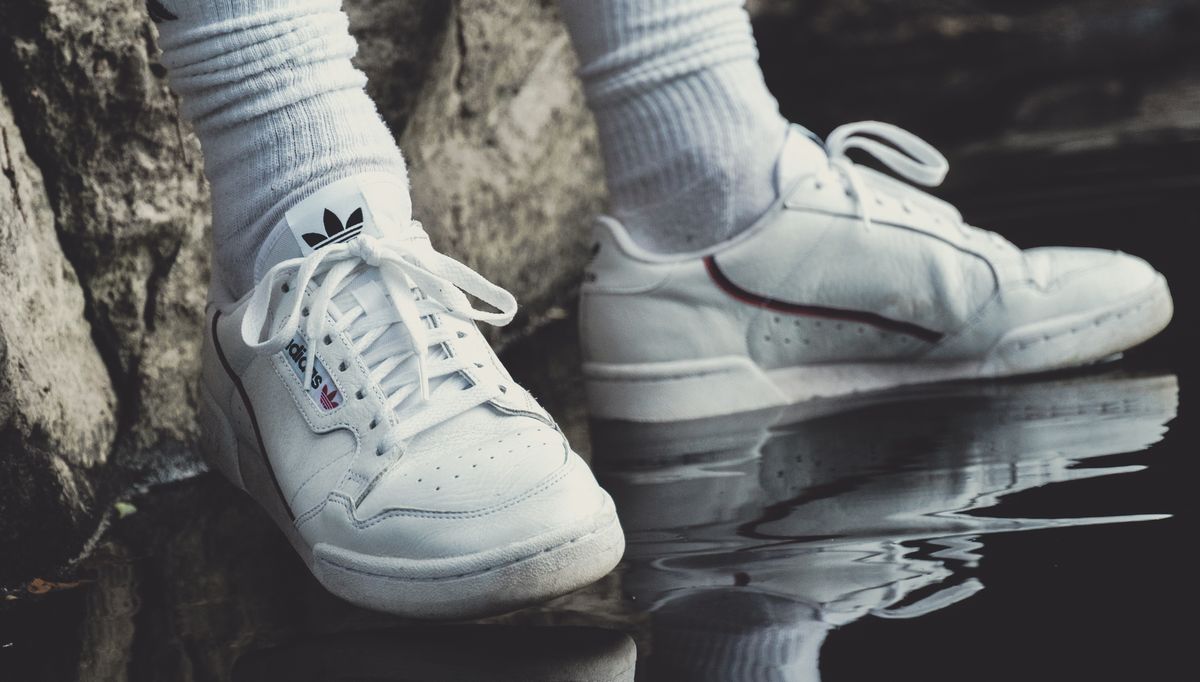 Adidas SL 72 RS vs Samba: Which to Buy in 2026