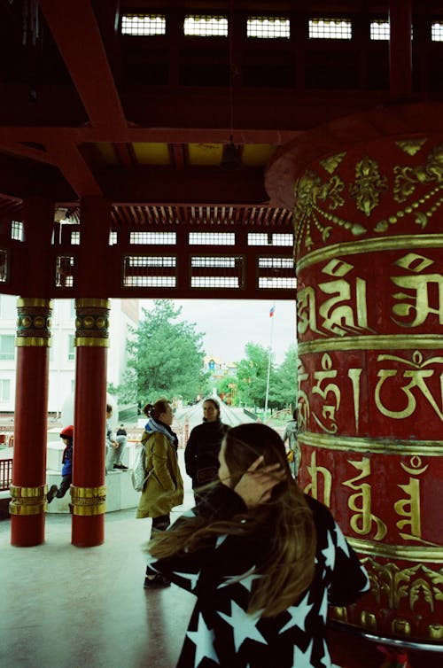 Бесплатное стоковое фото с Буддизм, вертикальный выстрел, духовность