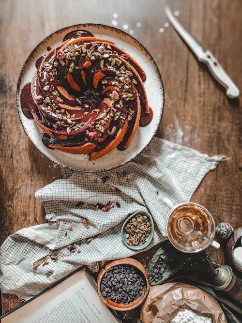 Imagine de stoc gratuită din bundt, ciocolată, coapte bine