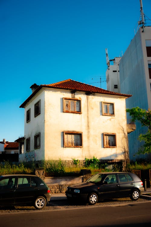 Free stock photo of abandoned building, abandoned house, alone