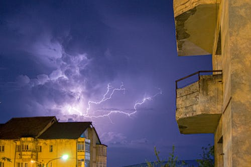 Free Bolt of Lightnings in the Cloudy Sky Stock Photo