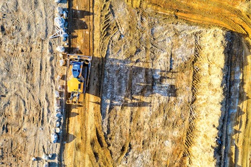 Kostenloses Stock Foto zu boden, bulldozer, drohne erschossen