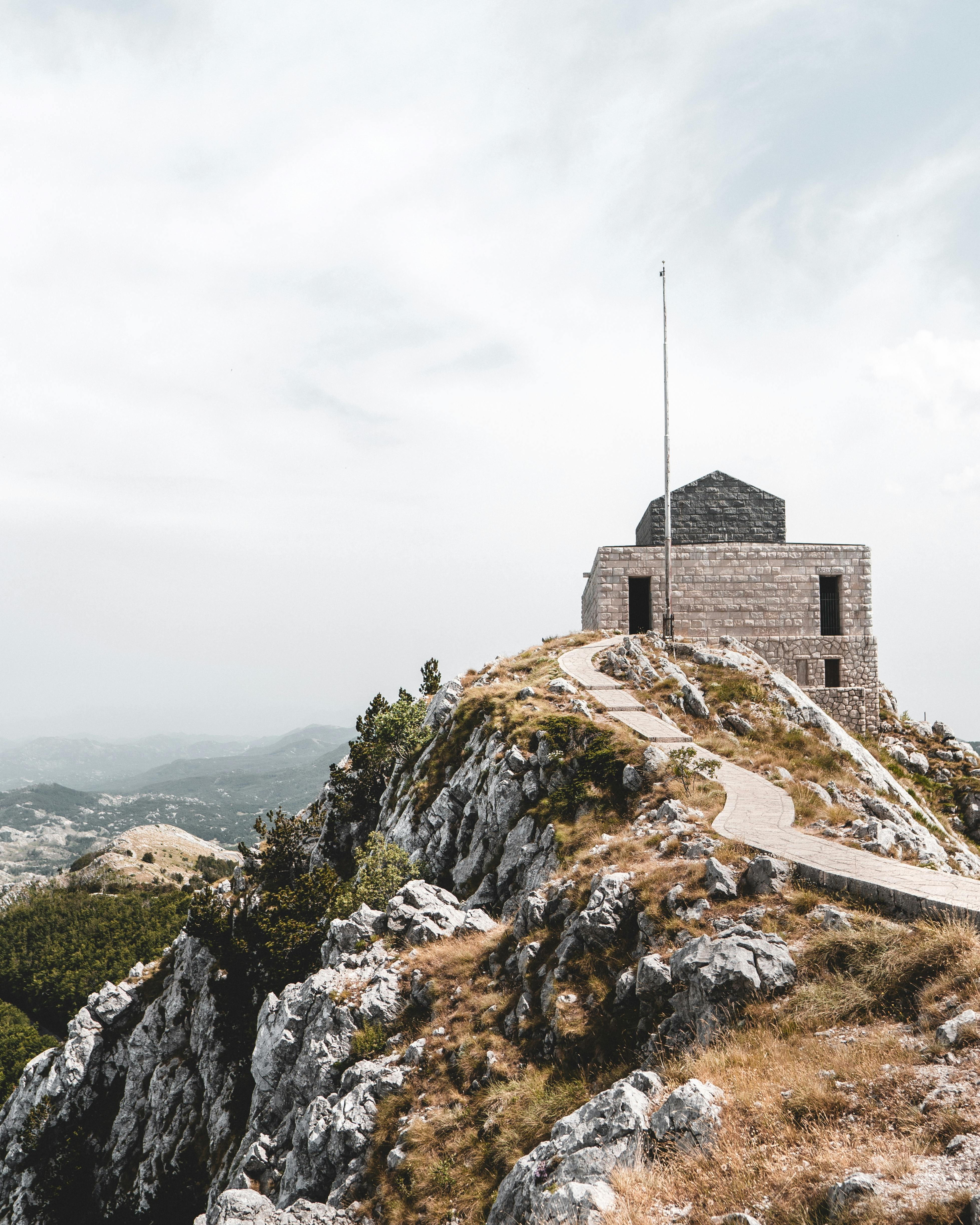 What is the luckiest nationality?