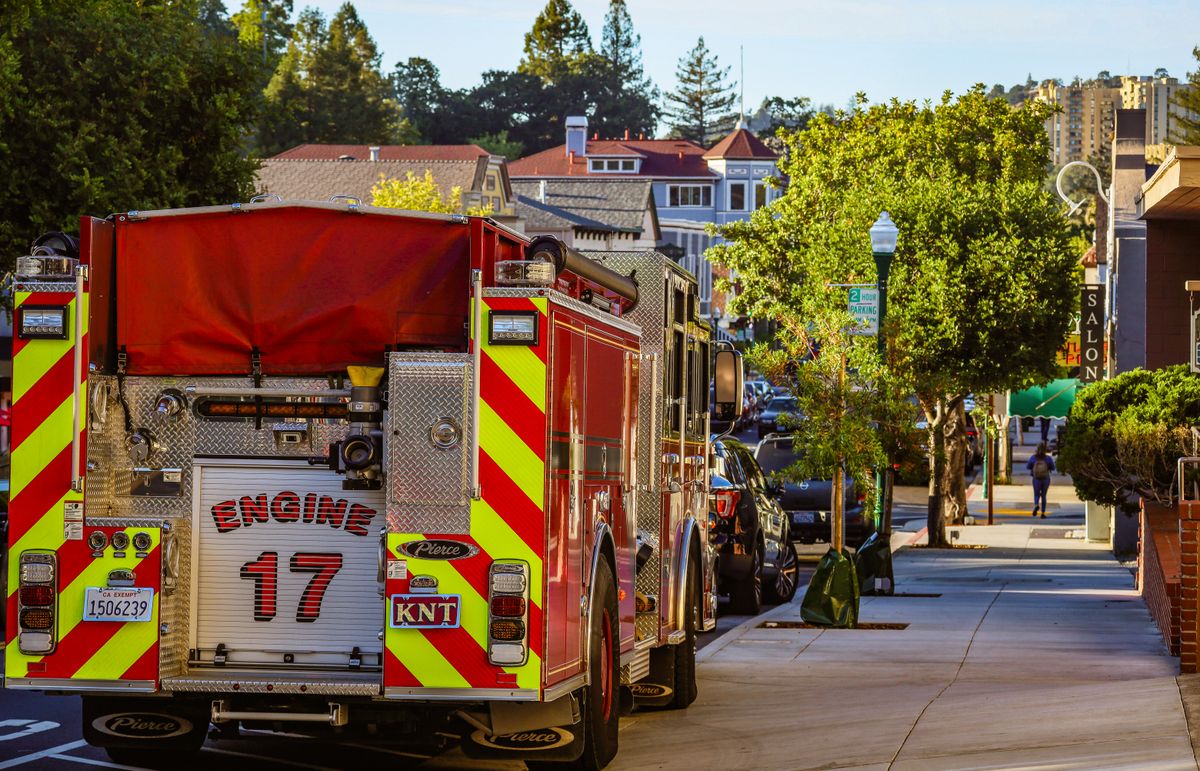 single item delivery in Wendover — Loaded properly: blankets, straps and a plan in Wendover