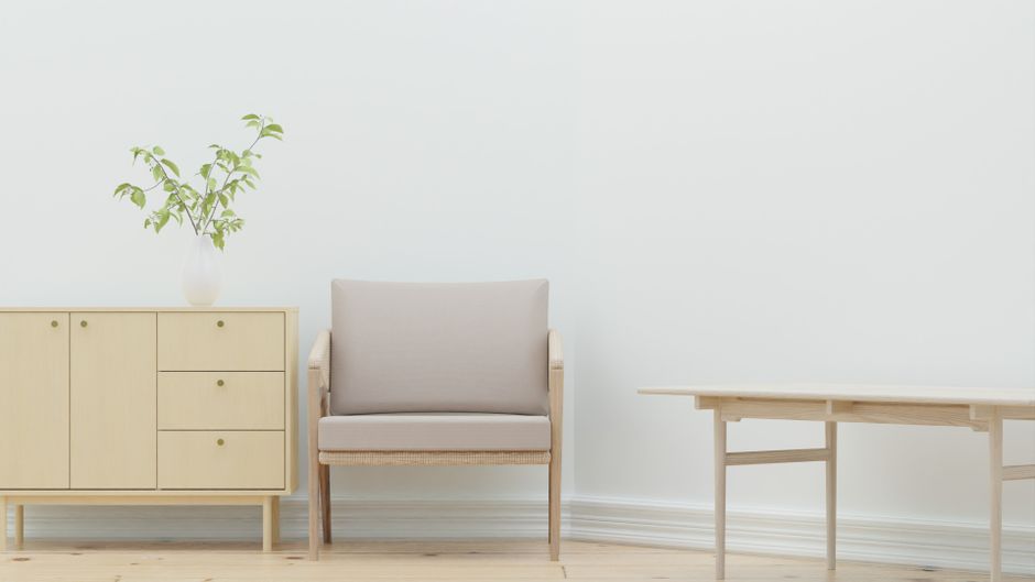 Japanese Minimalist Adjustable Furniture: A Comprehensive Guide to Effortless Living Japanese minimalist living room with adjustable furniture pieces