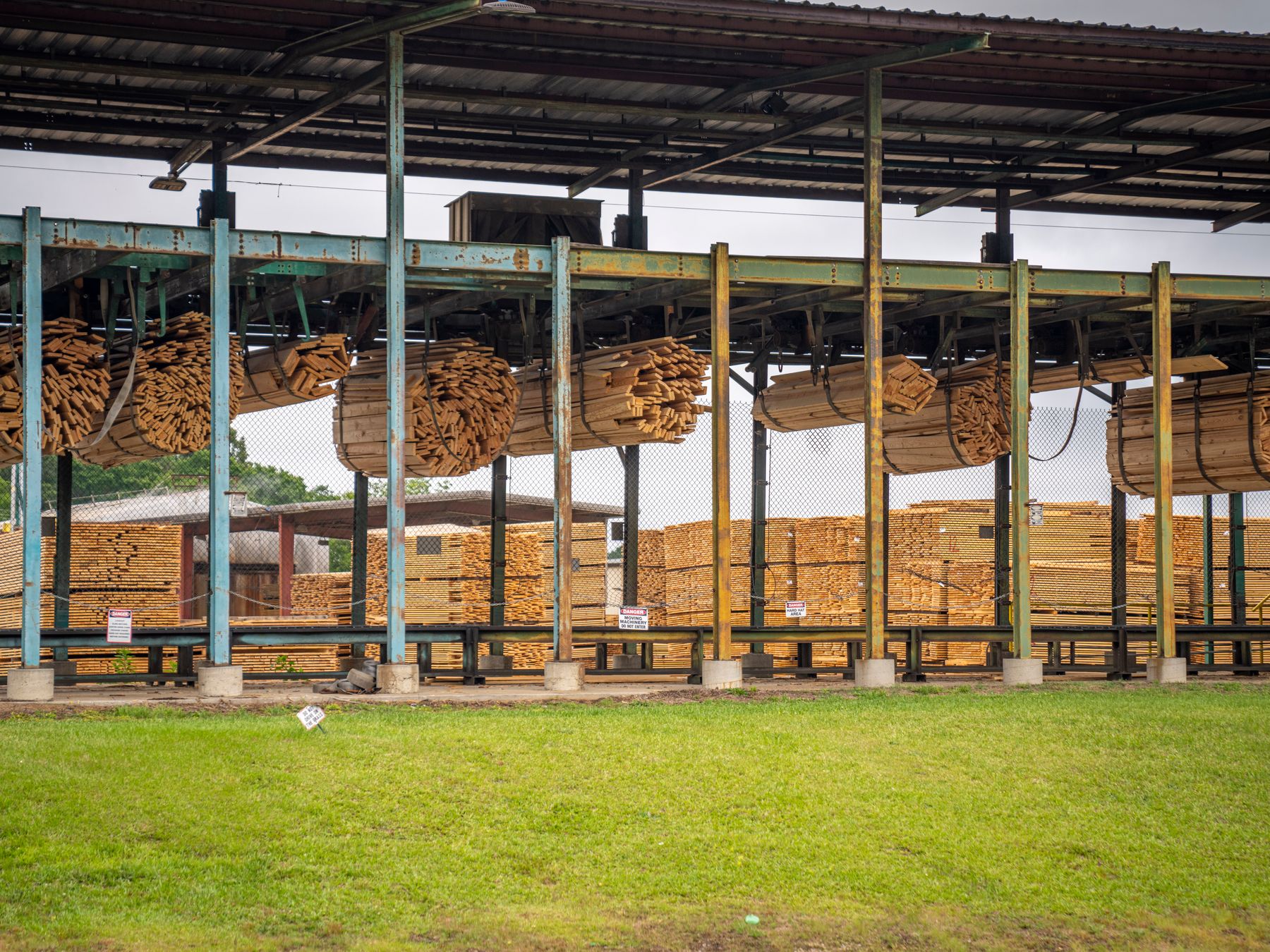 Dechmont — belongings being loaded for transport to storage