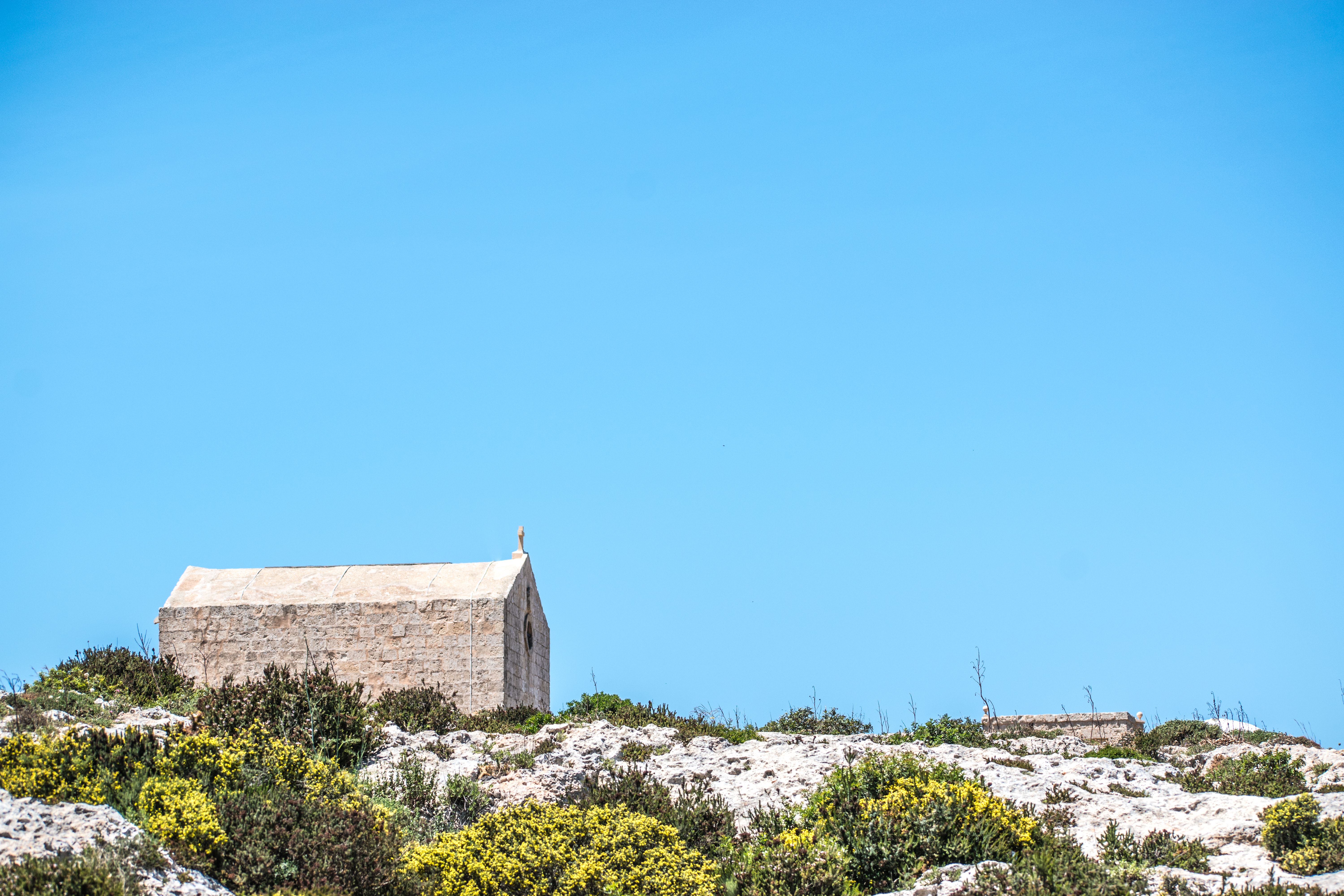Dingli Cliffs: Malta's Highest Point Walking Guide