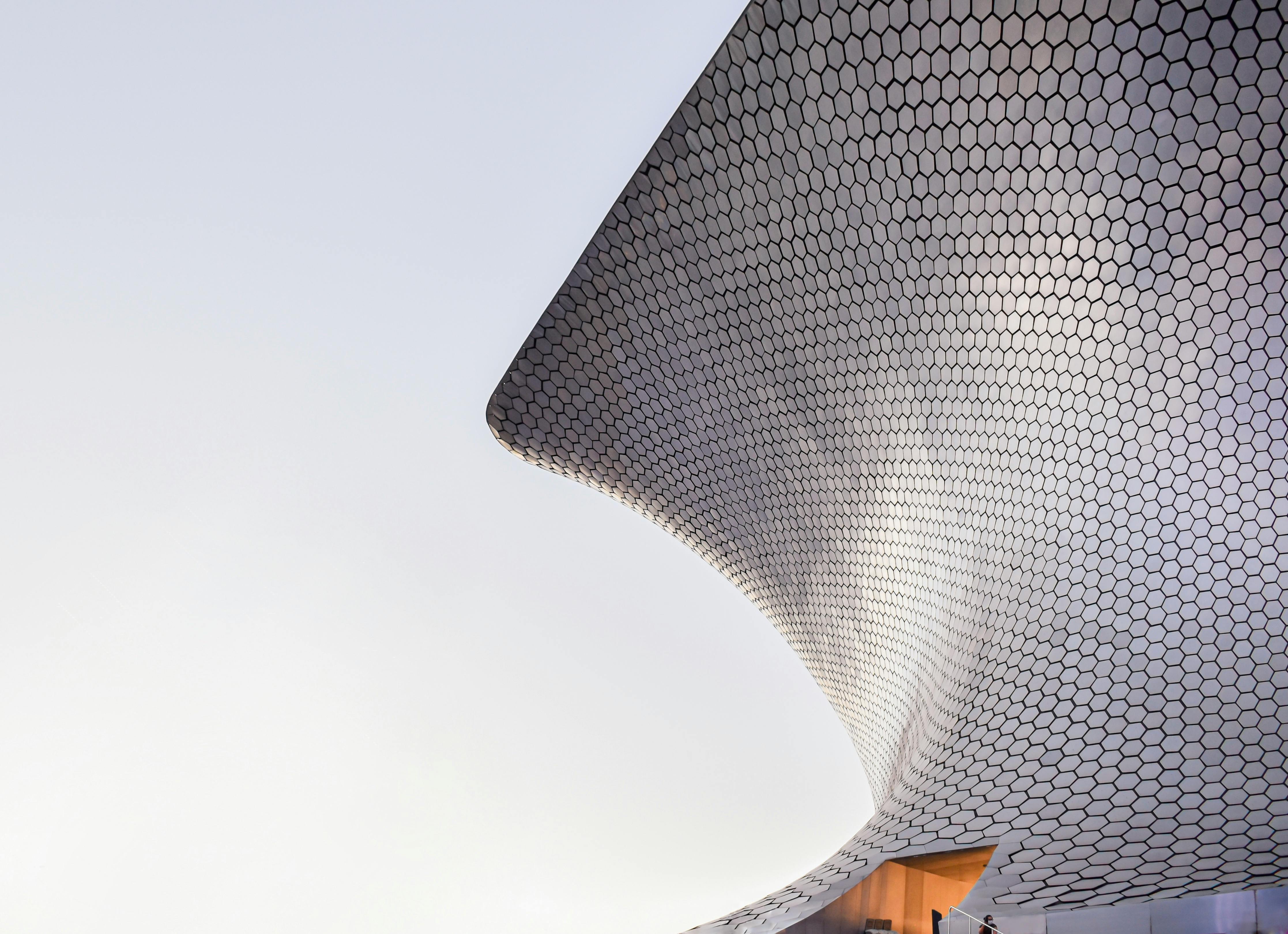 fitment architecture — Photo by Ulises Peña on Pexels
