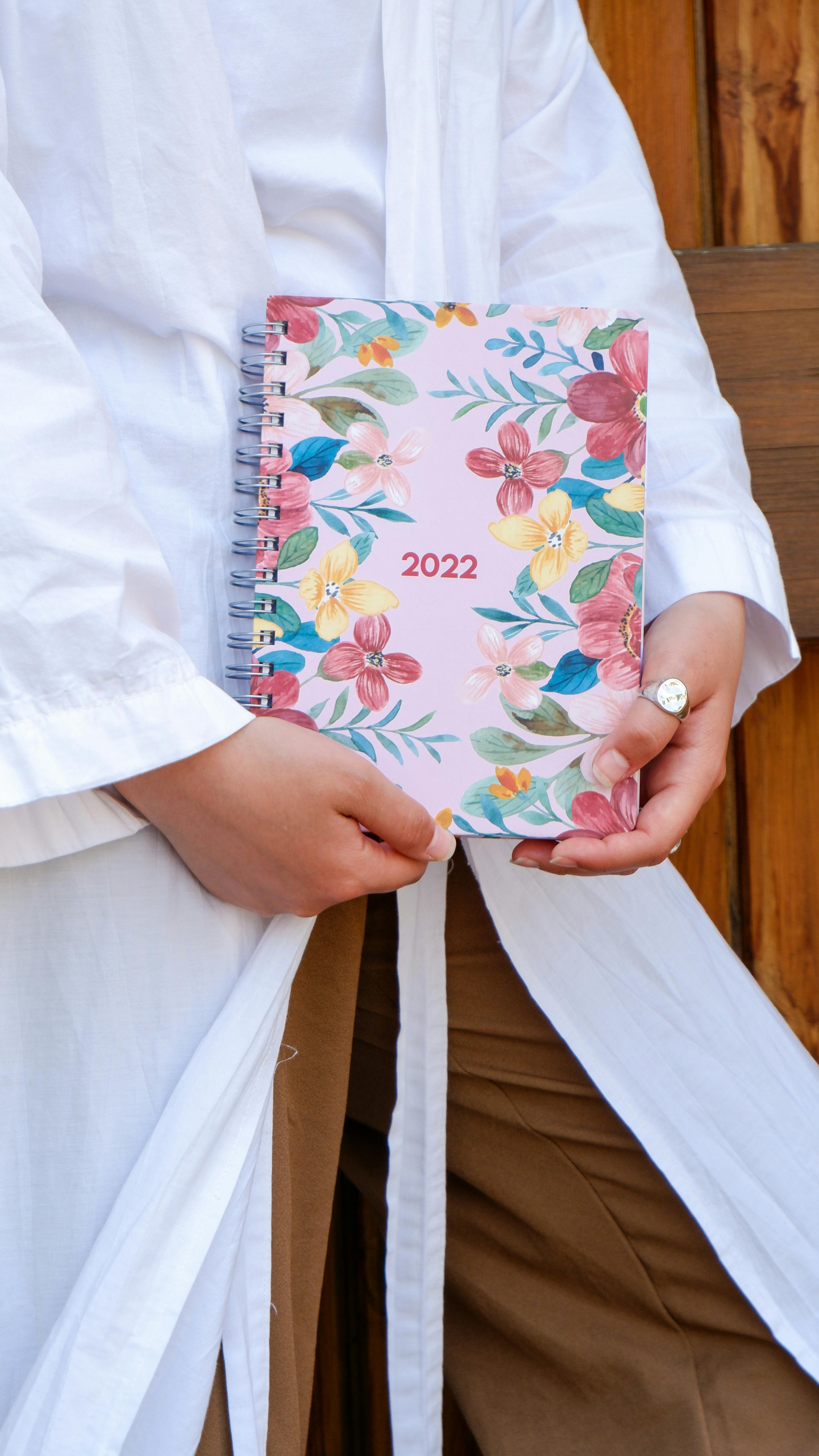 Your Ultimate Guide to an Outfit Planner for Women – Style Made Easy and Effortless