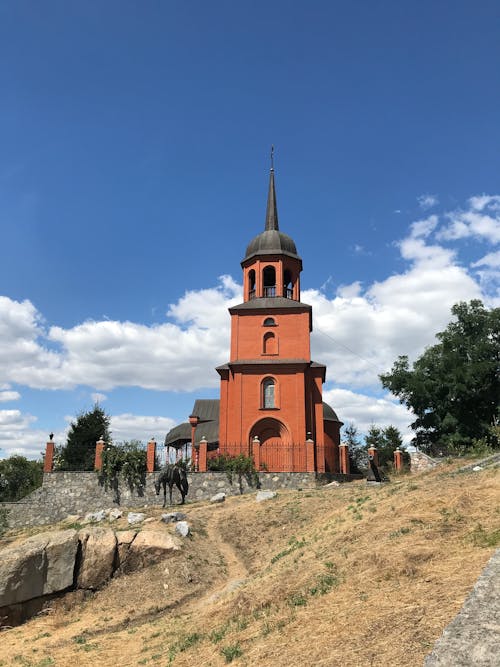 Kostenloses Stock Foto zu architektur, aufnahme von unten, interessanter ort