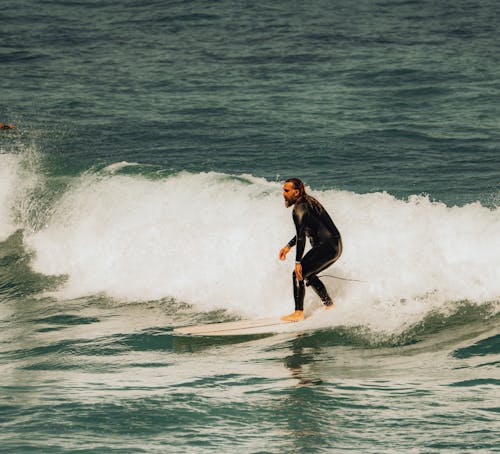 Immagine gratuita di colpo pieno, esterno, fare surf