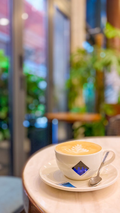 Fotobanka s bezplatnými fotkami na tému cappuccino, horúci nápoj, kofeín