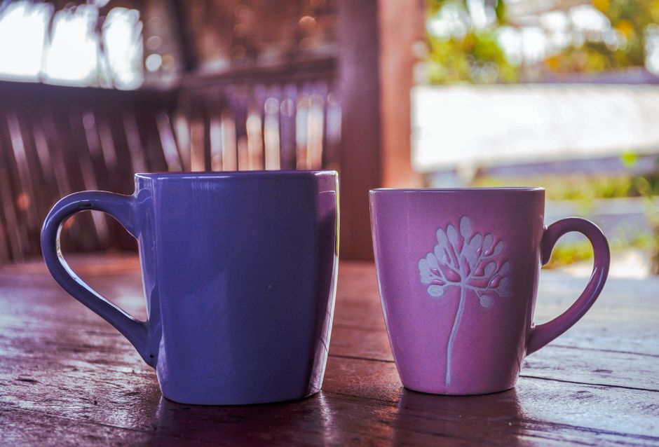 coffee mug lifestyle photo 1