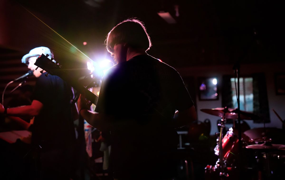 Does Your Indie Band Website Put New Releases and Tour Dates First?