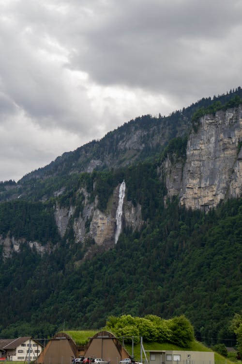 Majestic Mountains Landscape