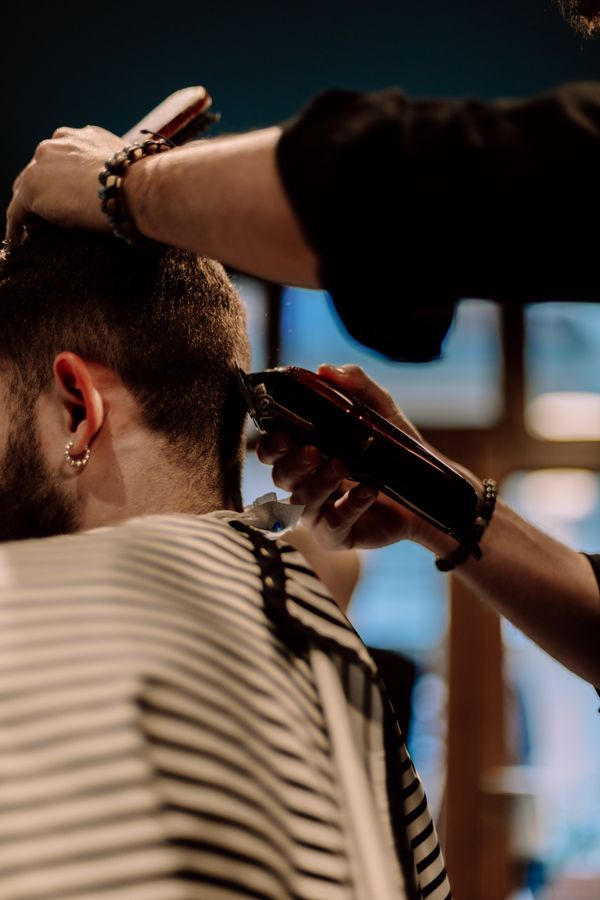 Scissor cut