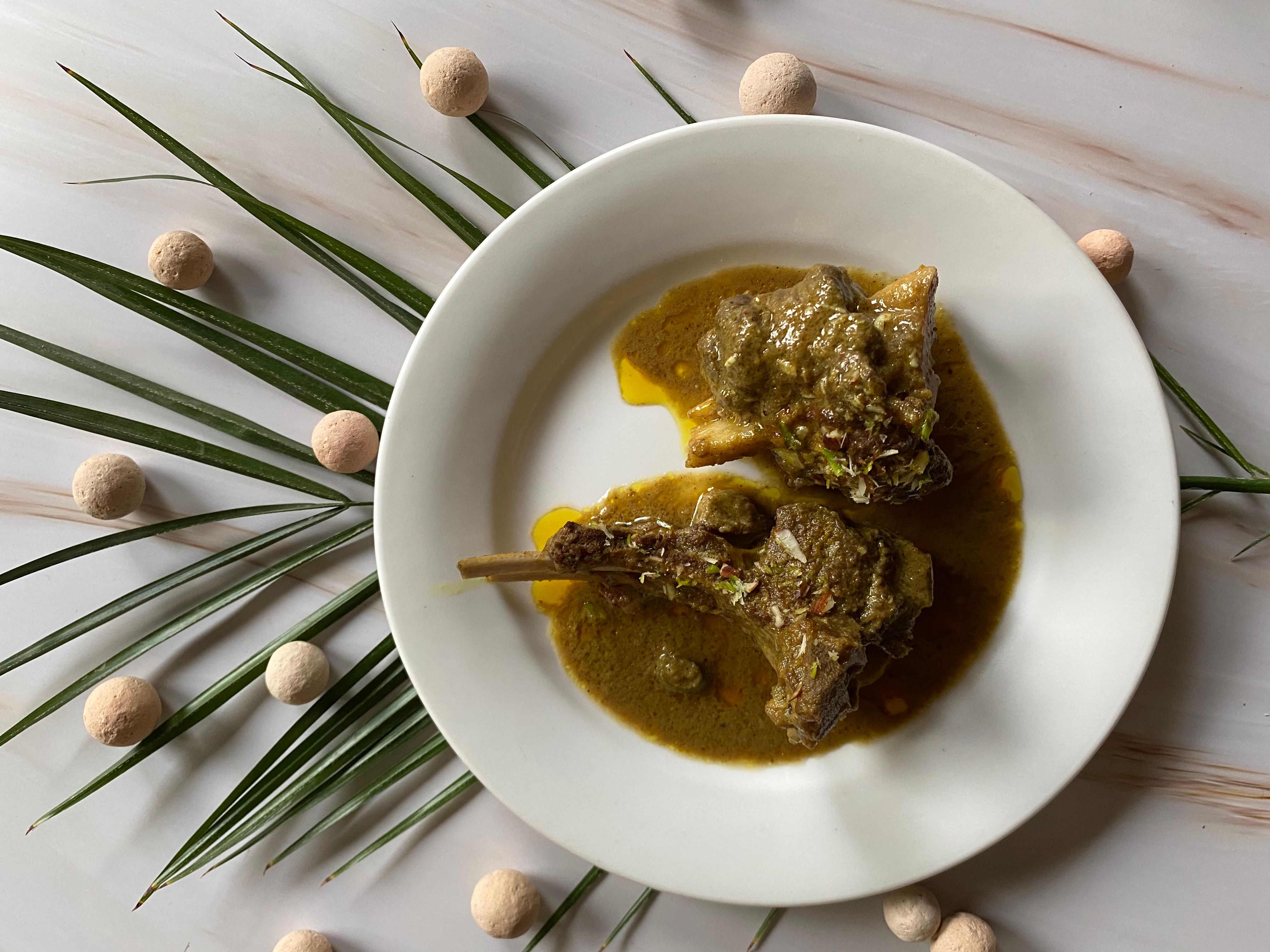 Smoky Green Curry in Coconut Milk