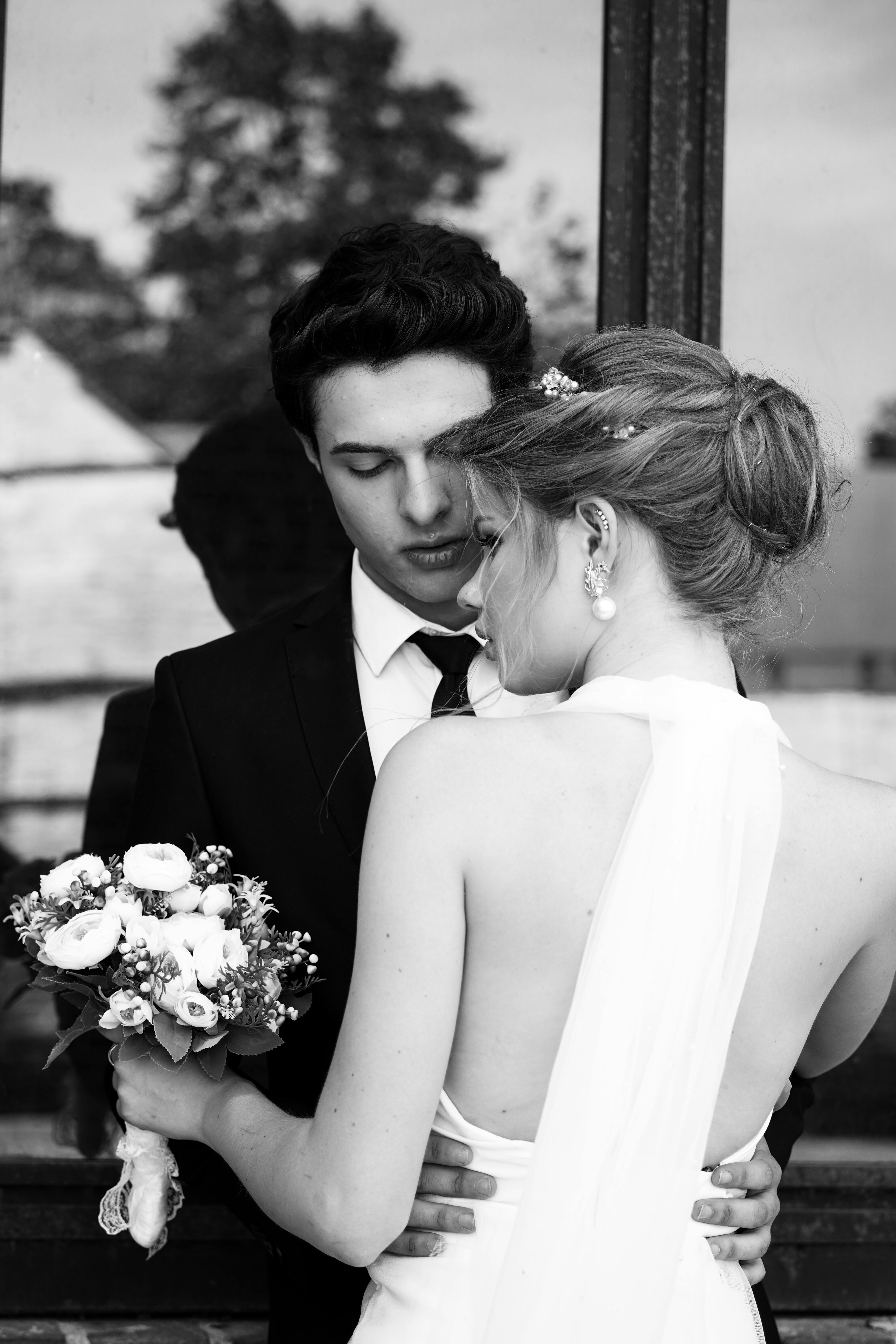 black and white photo of newlywed coule