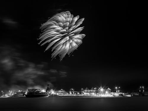 Free Black and White Photo of Fireworks Stock Photo