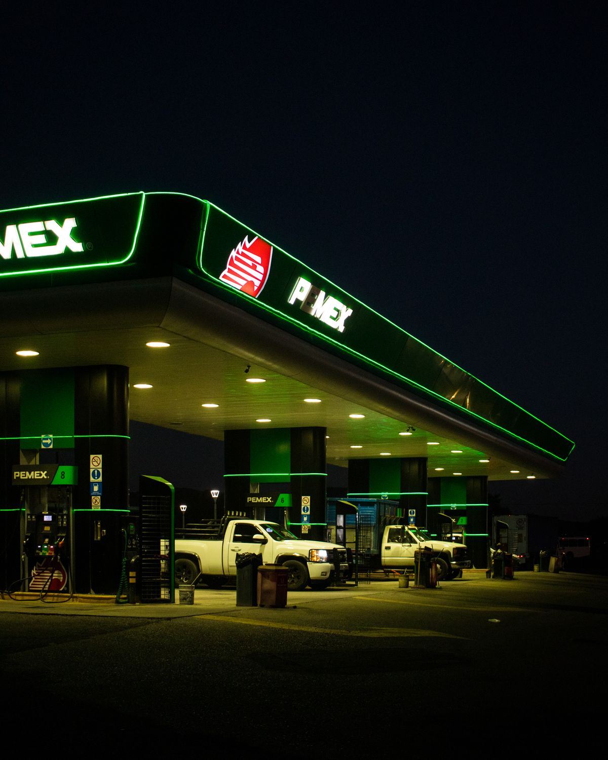 Pemex Gas Station In Mexico Free Stock Photo pemex-gas-station-in-mexico-free-stock-photo