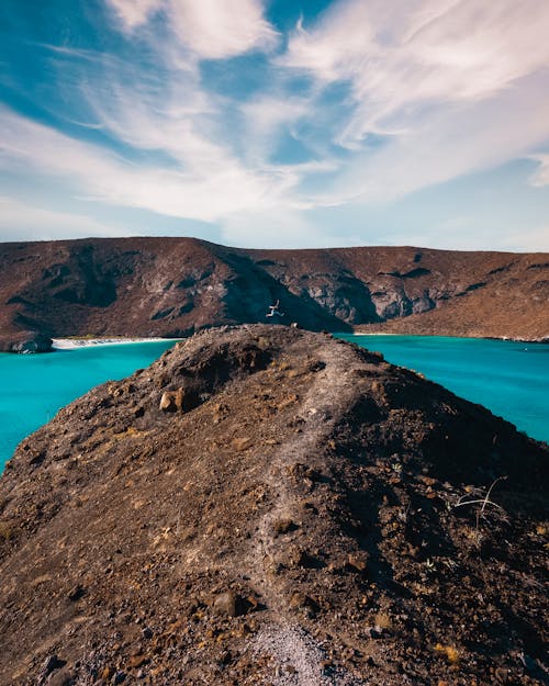 Gratis arkivbilde med blå himmel, eventyr, fjell