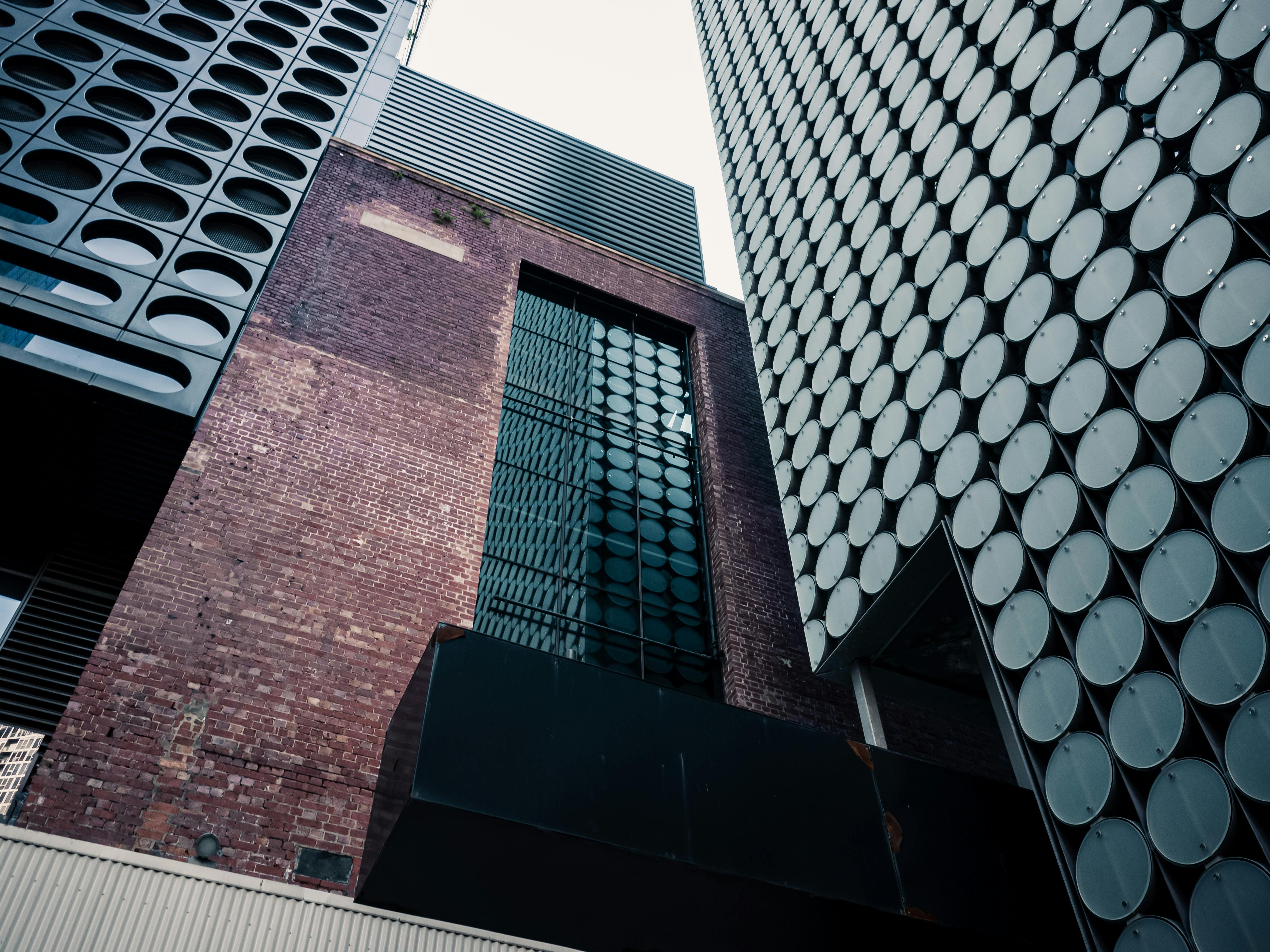 Australia is turning the spotlight on financial abuse in relationships. What can NZ learn? — Photo by Sonny Sixteen on Pexels