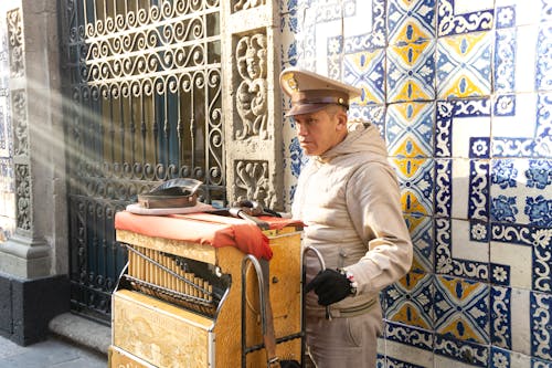 Kostnadsfri bild av city street, mexikansk musik, musikinstrument