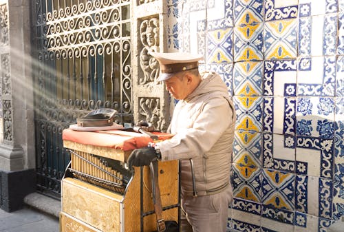 Kostnadsfri bild av city street, mexikansk musik, musikinstrument