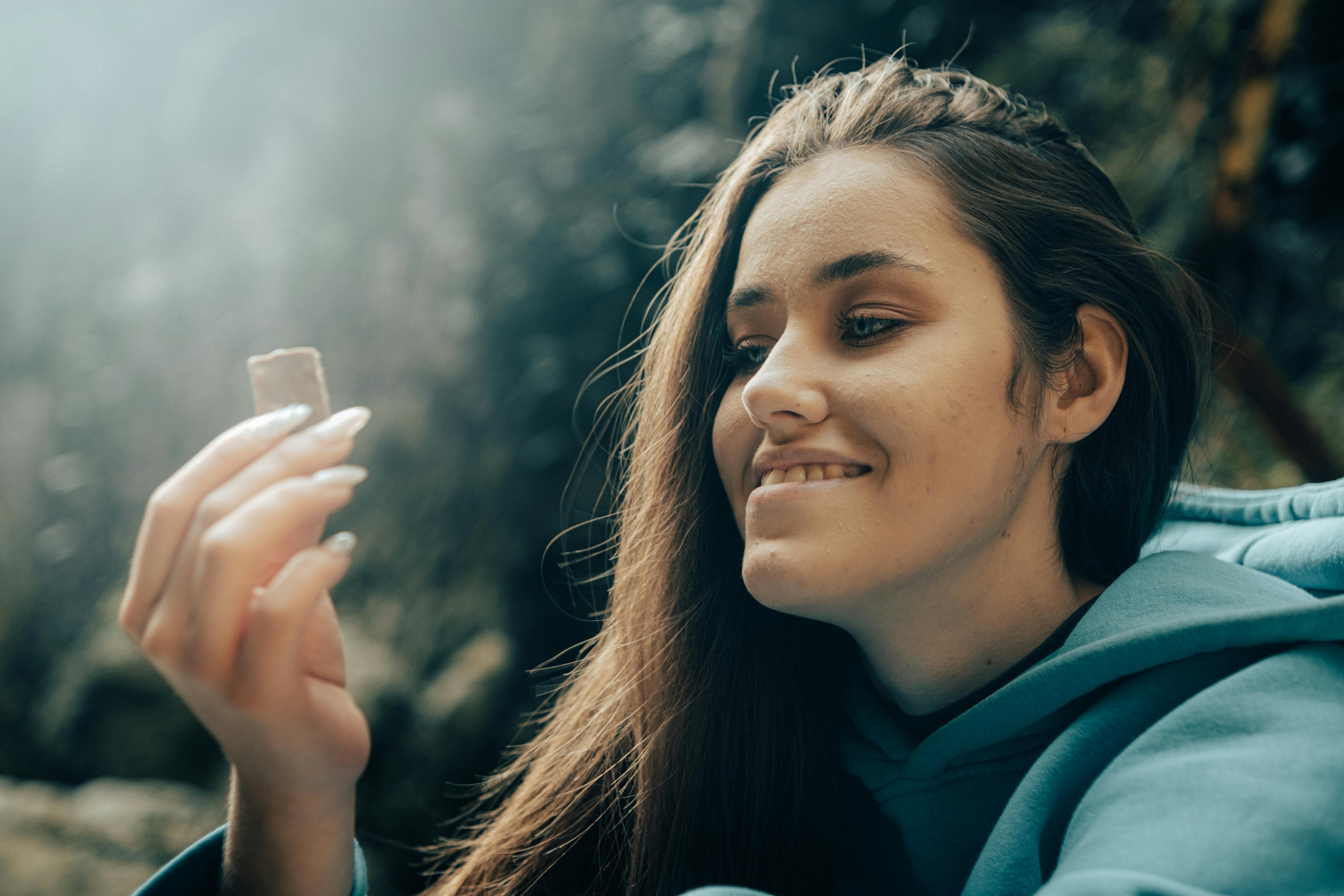 CBD Gummies Night Time: A Practical Guide to Better Sleep and Recovery — Photo by Guryan on Pexels