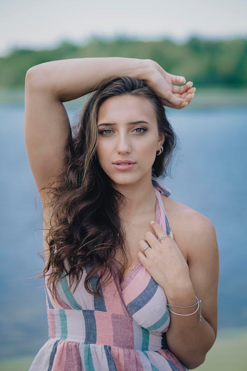 Close-Up Shot of a Beautiful Woman